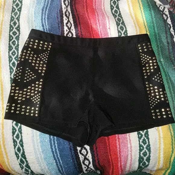 Forever 21 Pants - Cute forever 21 shorts